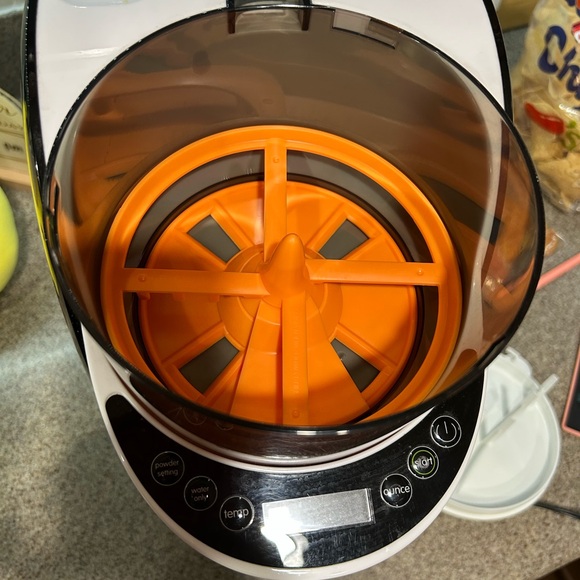 Baby Brezza Formula Pro - Picture 3 of 5